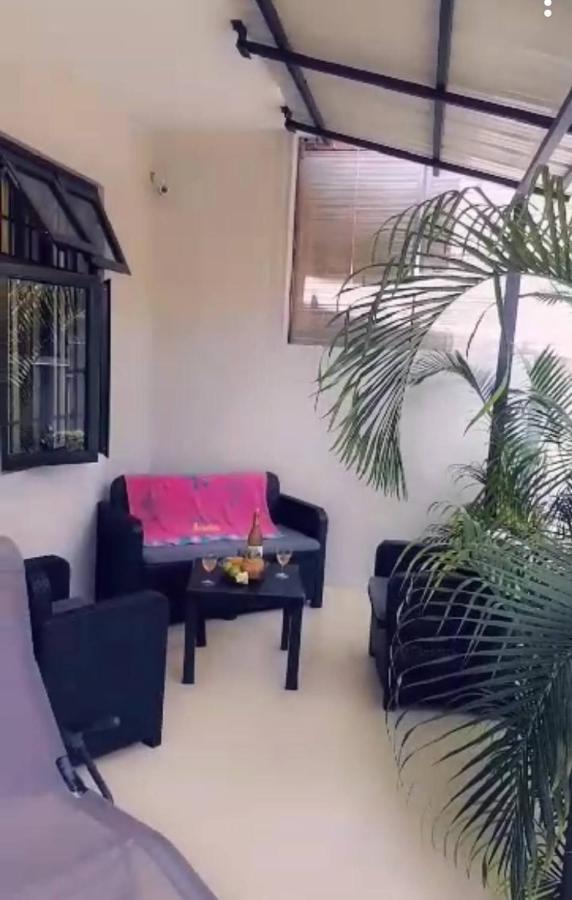 Residence Frangipani Pereybere Beach Εξωτερικό φωτογραφία